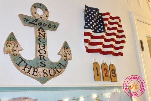 image of anchor, wavy American flag, and countdown numbers